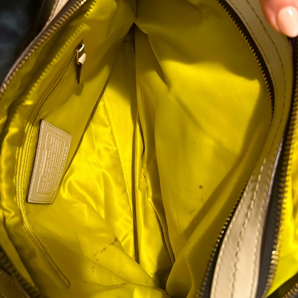 Authentic Coach purse - Picture 9 of 13